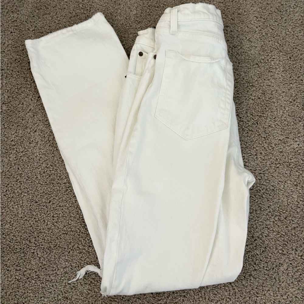 Abercrombie and Fitch The 90s Straight Ultra High Rise Jeans